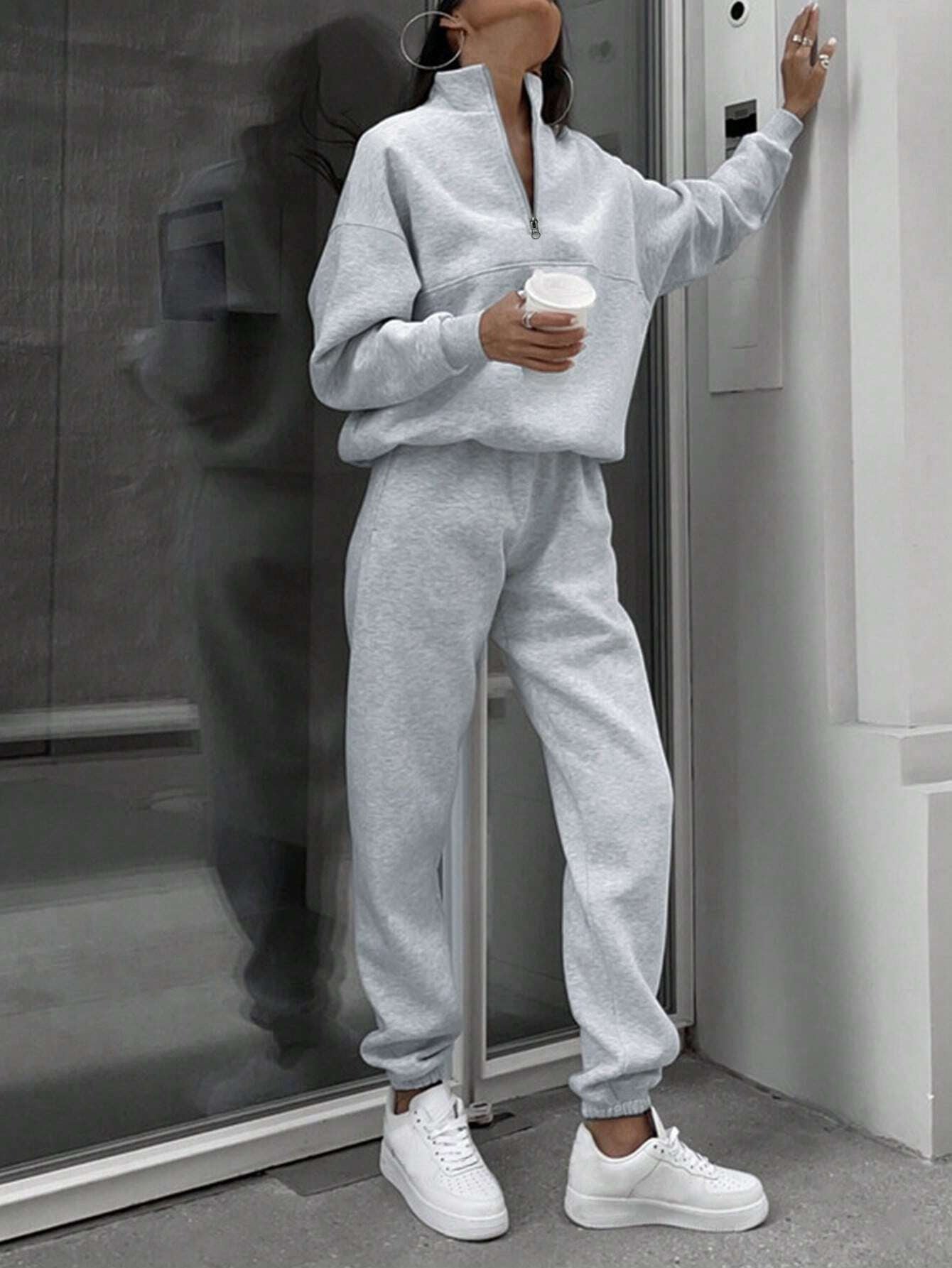 Women's Sporty Full-Zip Sweatshirt and Pants Set
