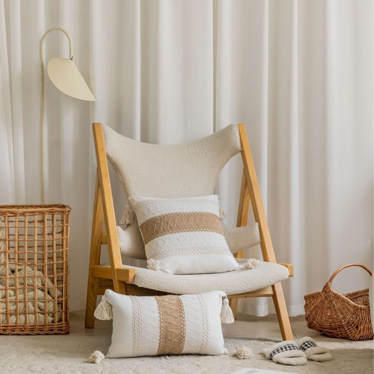 Jacquard Cushion Cover for Couch or Bed – Textured Woven Design