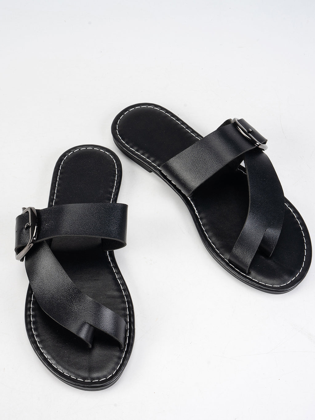 Black summer beach flat sandals with buckle toe clip and stitched sole by Sheila Merchandise